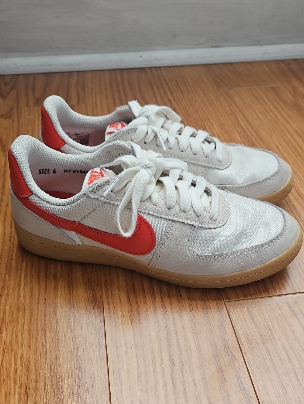 Nike Off-White Low-Top Sneakers with Red Orange Swoosh Field Generals